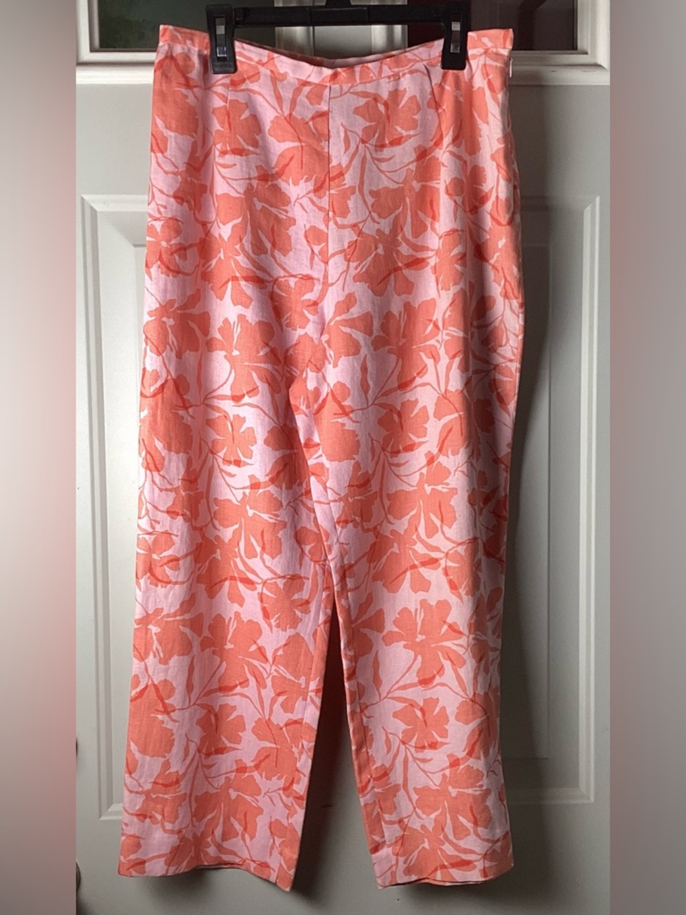 LOFT Ann Taylor Pink and Coral Floral 100% Linen cropped high waist pants